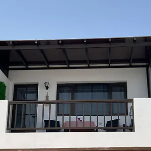 https://casa-la-orilla-2.puertodelcarmen-hotels.org