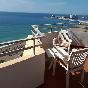 https://primera-linea-de-playa-4.hotelsinnerja.org